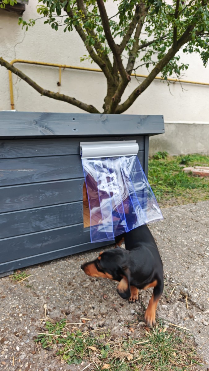 Zusätzlicher Thermovorhang für den Eingang der Hundehütte – ThermoShield™